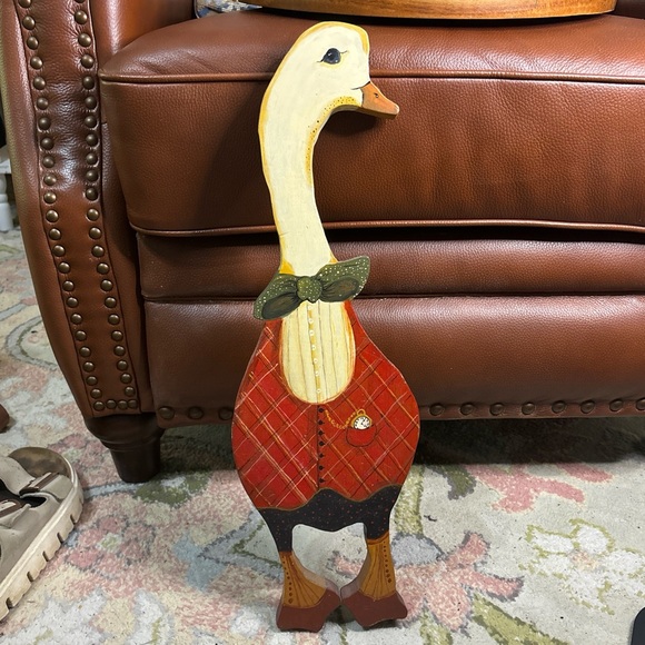 Vintage hand painted goose wall hanging plaque - Picture 2 of 3